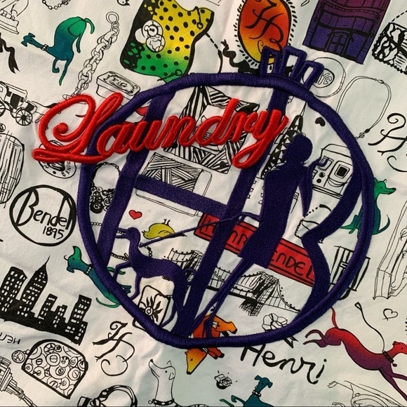 HENRI Bendel Laundry Embroidered Patterned City Bag Cinch Drawstring Dogs Taxis - Picture 10 of 13